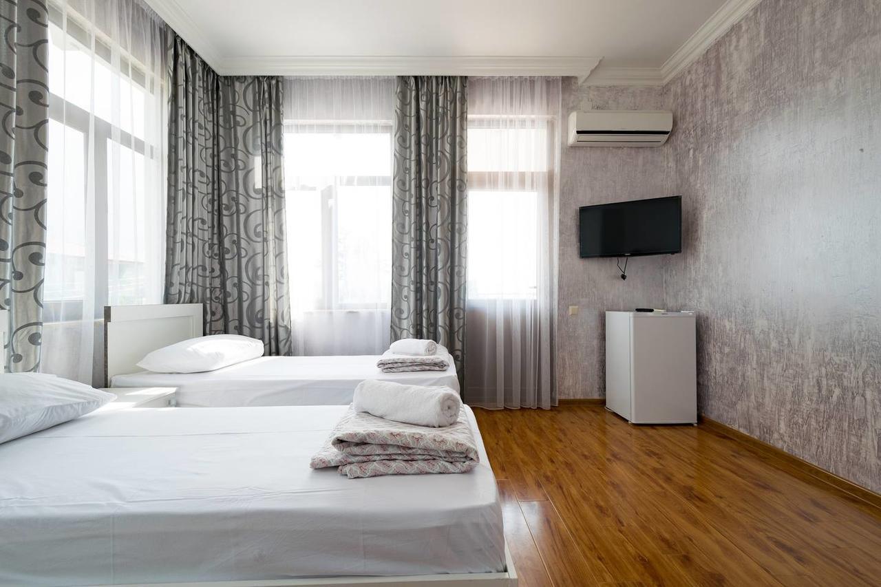 Sunny Hotel Batumi Makhinjauri Exterior foto